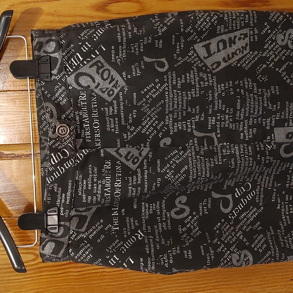 Marallis Collection Black Skirt , Size S, Black Metallic Print Pattern - Picture 4 of 6